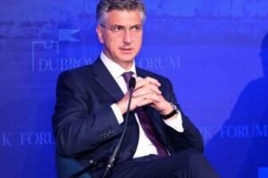 Plenković razgovarao sa Zelenskim: Otkriveno šta su dogovorili iza zatvorenih vrata