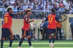 Navijači u nevjerici: Pogledajte zbog čega je poništen gol Španjolaca