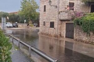 Dramatične scene s Jadrana, meteocunami naletio u nekoliko minuta: More je podivljalo (VIDEO)