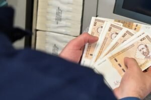 Radnici u FBiH moći će dobijati dodatnih 300 KM mjesečno uz platu