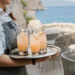 Konobarica ostala zatečena zbog bakšiša koji su joj ostavili turisti