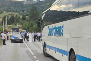 Objavljen snimak tučnjave na putu Sarajevo–Sokolac (VIDEO)
