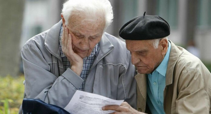 Penzionerima stiže povećana penzija za juli, evo kada počinje isplata
