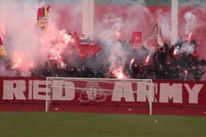 Odgovor navijača Veleža na skandalozno skandiranje Lešinara oduševio BiH: Evo šta je uradio Red Army