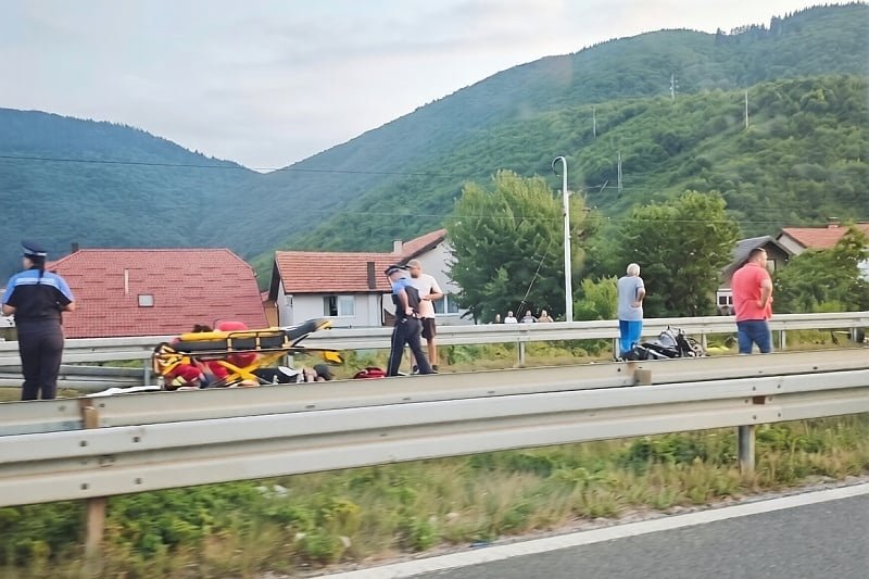 Crni dan na M-17: Motociklista smrtno stradao kod Hadžića