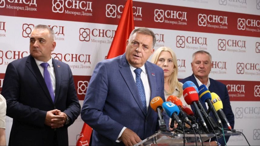 Evo šta piše u zahtjevu za ponovno uvođenje sankcija političarima u RS-u