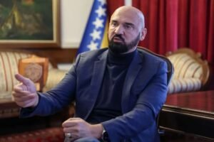 Ramo Isak poslao zahtjev Vladi FBiH: Uvedite red u oblast promjene spola