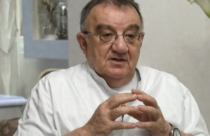 Dr Perišić: “Narode, JEDITE OVO BOŽJE VOĆE i ne brinite za zdravlje”